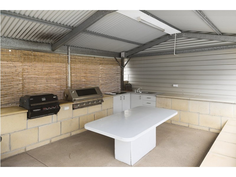 10 Greenwood Court, Helensvale QLD 4212