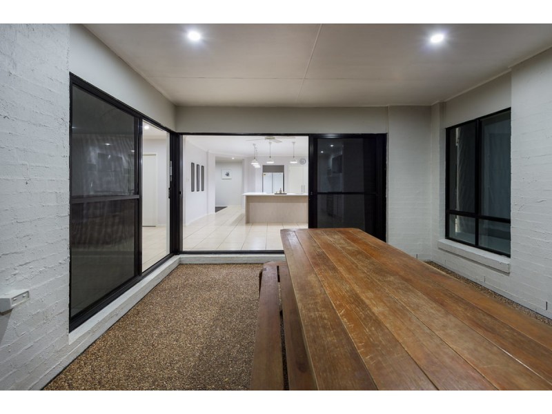 12 Helsal Court, Coomera Waters QLD 4209