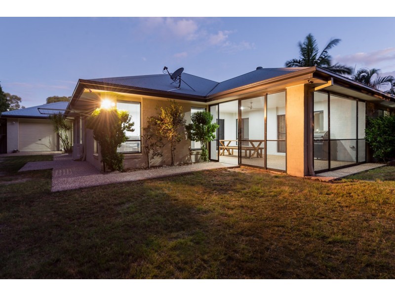 12 Helsal Court, Coomera Waters QLD 4209