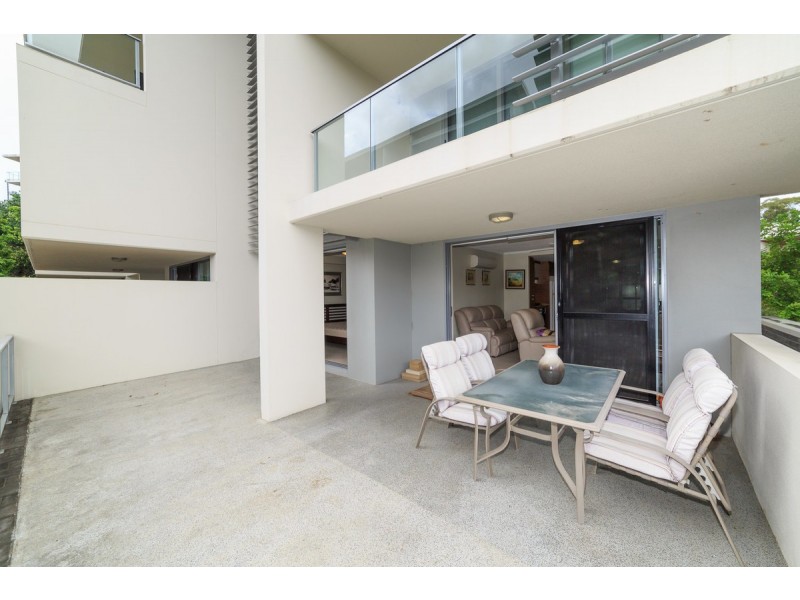 8/154 Musgrave Avenue, Southport QLD 4215