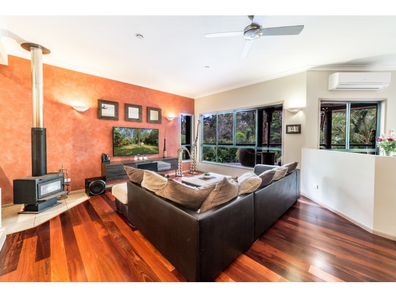6 Newlands Court, Mount Nathan QLD 4211