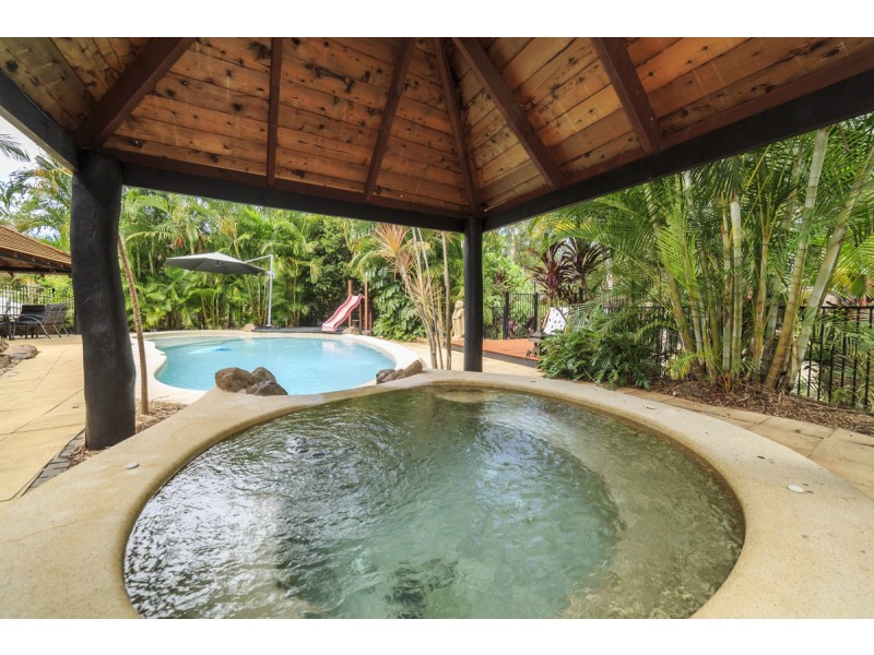 6 Newlands Court, Mount Nathan QLD 4211