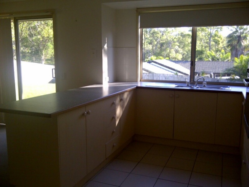 19 Carner Court, Parkwood QLD 4214