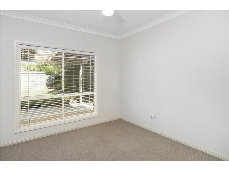151 Monterey Keys Drive, Helensvale QLD 4212