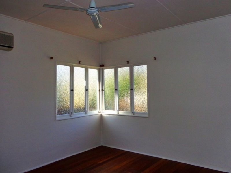 15 Fisher Avenue, Southport QLD 4215