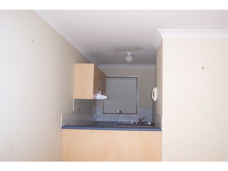 6/119 Pohlman Street, Southport QLD 4215