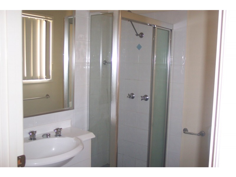 6/119 Pohlman Street, Southport QLD 4215