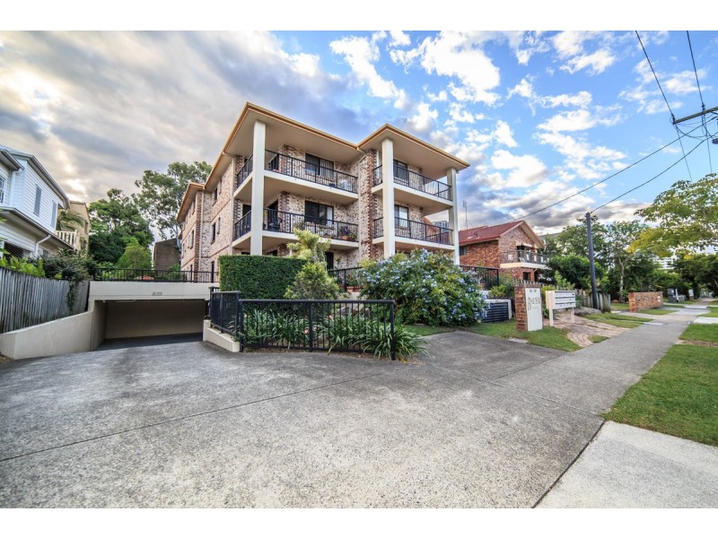 7/56 Bauer Street, Southport QLD 4215