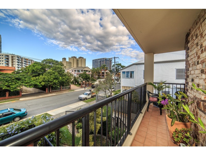 7/56 Bauer Street, Southport QLD 4215