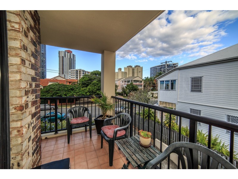 7/56 Bauer Street, Southport QLD 4215