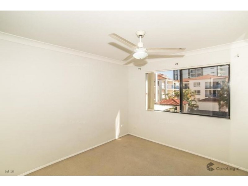 13/5-7 Railway Street, Southport QLD 4215