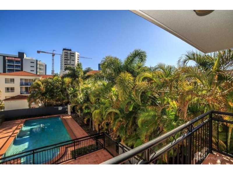 13/5-7 Railway Street, Southport QLD 4215