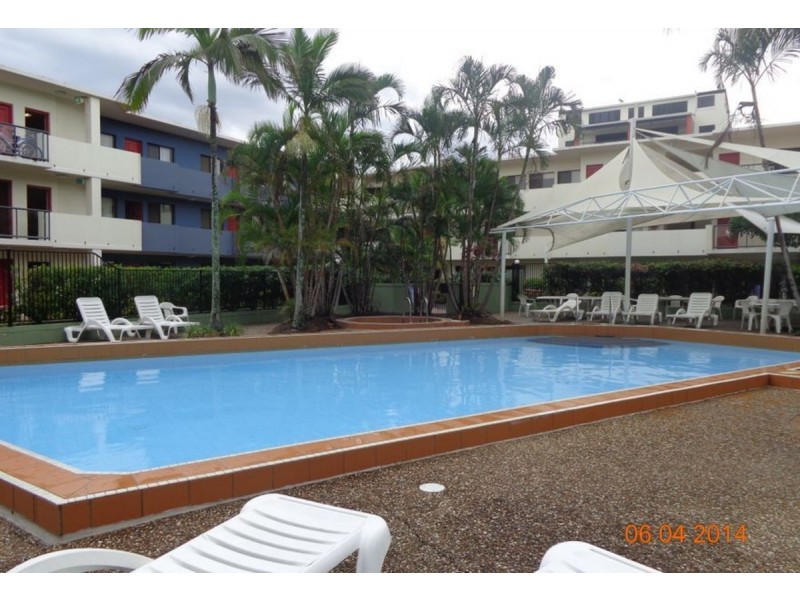 11/136 Marine Parade, Southport QLD 4215
