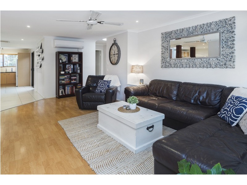2/27 Galloway Drive, Ashmore QLD 4214