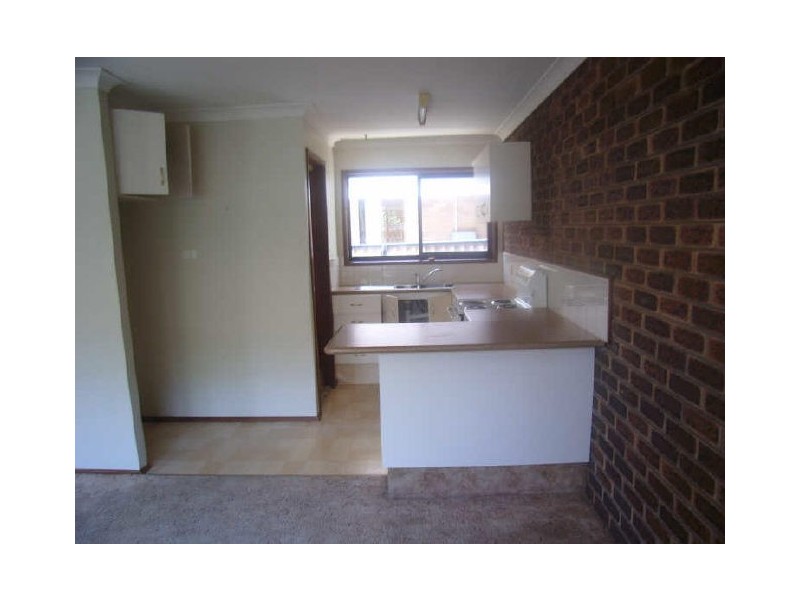 2/37 William St (TC), Southport QLD 4215