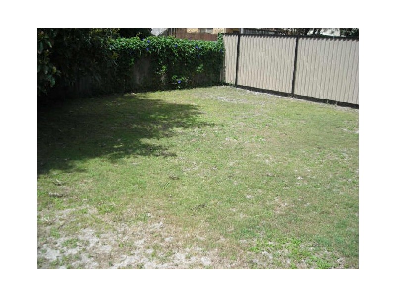 2/37 William St (TC), Southport QLD 4215