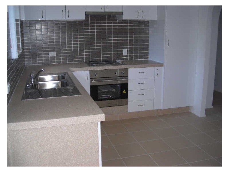 2/5 Melrose Place, Southport QLD 4215