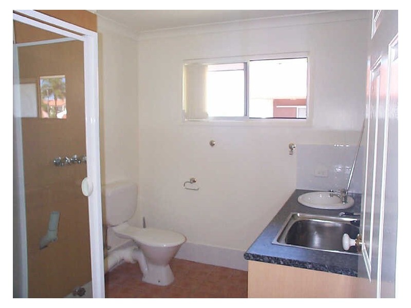 4/192 High Street, Southport QLD 4215