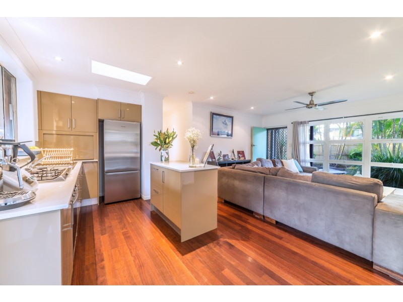 24 Allden Avenue, Labrador QLD 4215