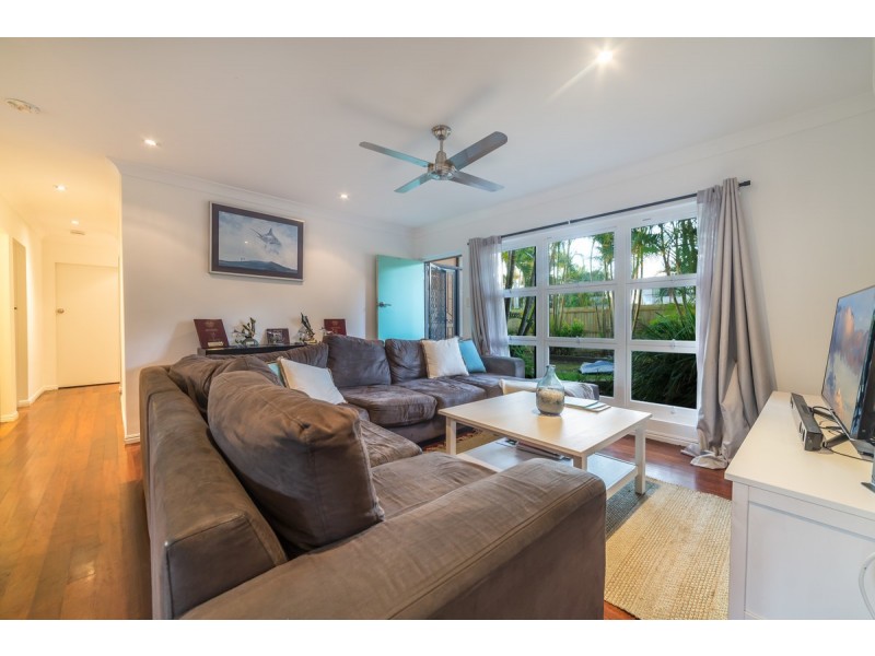 24 Allden Avenue, Labrador QLD 4215