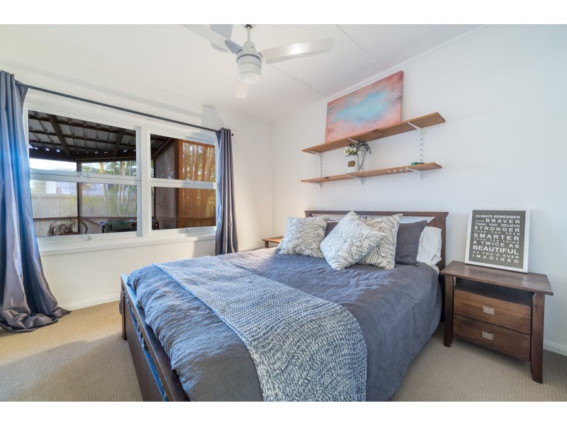 24 Allden Avenue, Labrador QLD 4215