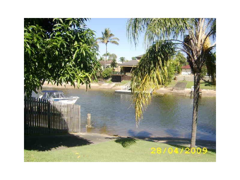 Isle Of Capri QLD 4217