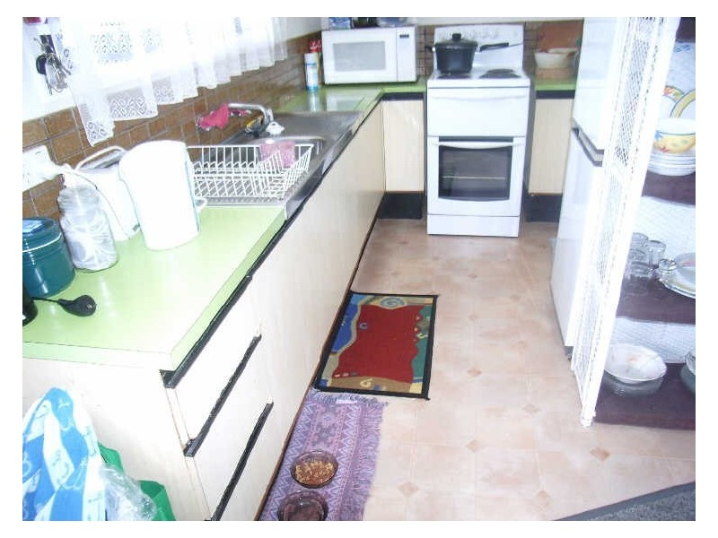 1/77 Worendo Street, Southport QLD 4215