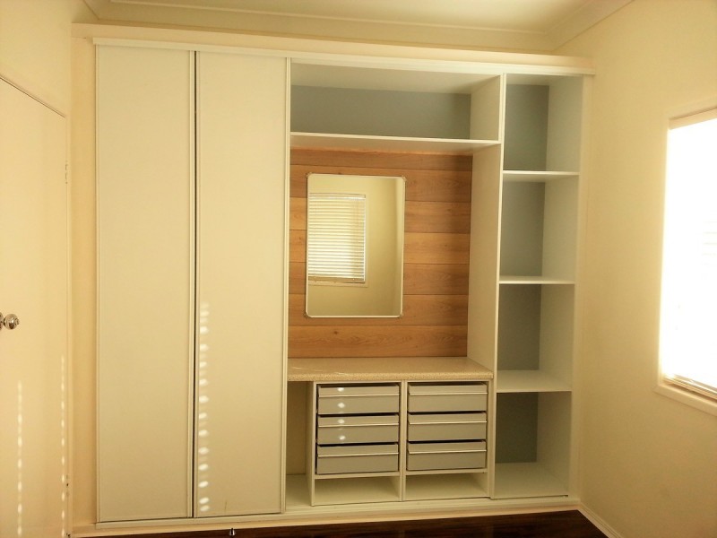 7 Woomera Crescent, Southport QLD 4215