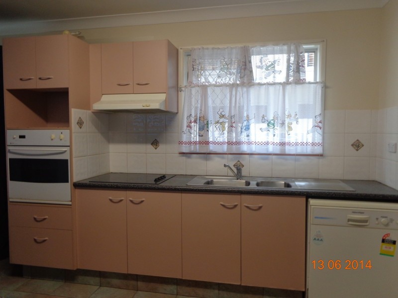 40 Brighton Parade, Southport QLD 4215