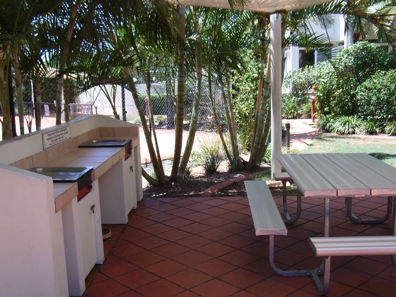 63/148 Marine Parade, Southport QLD 4215