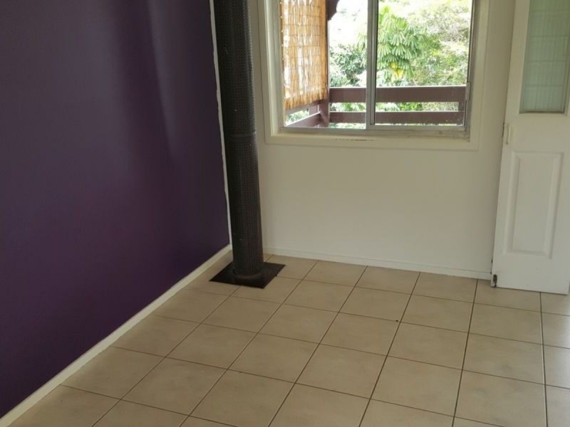 21 Eileen Avenue, Southport QLD 4215