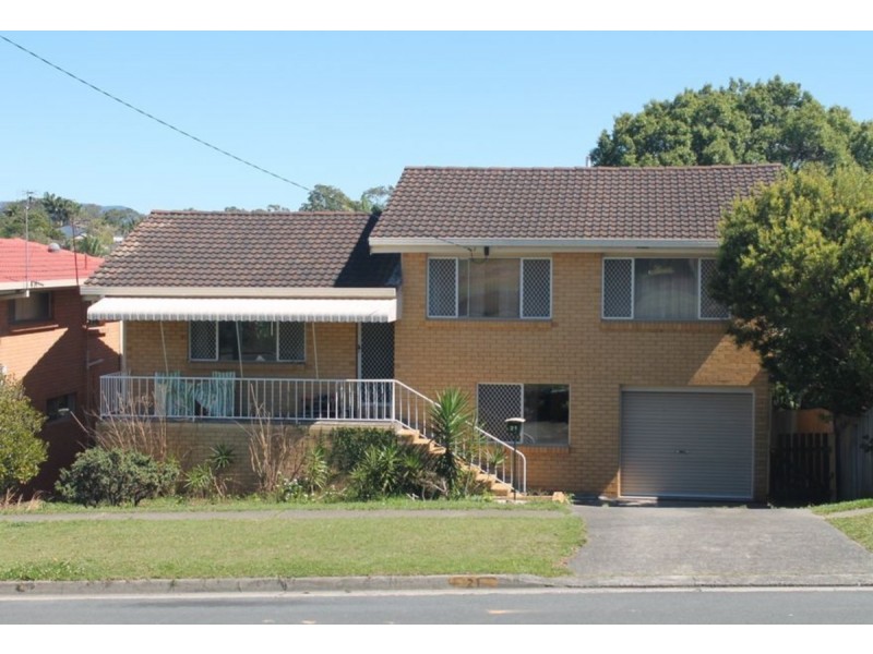 21 Eileen Avenue, Southport QLD 4215