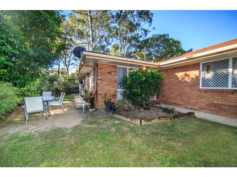 1/8 Hill Court, Labrador QLD 4215