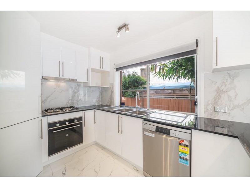 3 Sage Court, Runaway Bay QLD 4216
