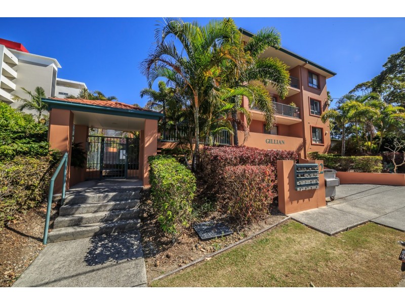 2/12 Gillian Lane, Southport QLD 4215