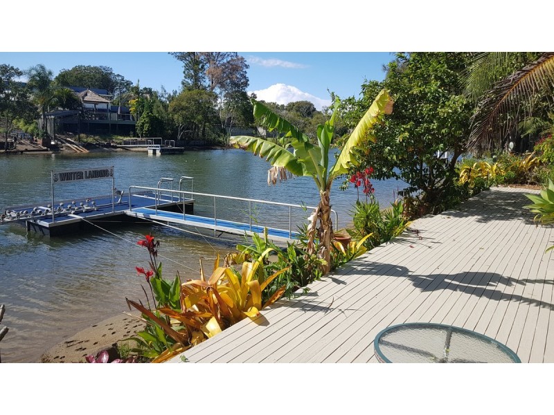 734 Nerang-Broadbeach Road, Carrara QLD 4211