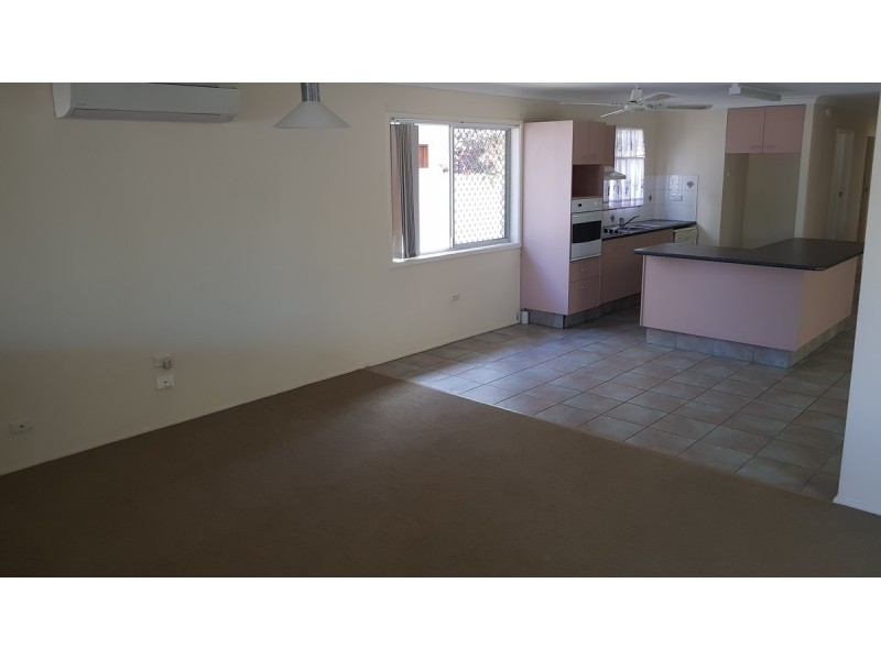 40 Brighton Parade, Southport QLD 4215