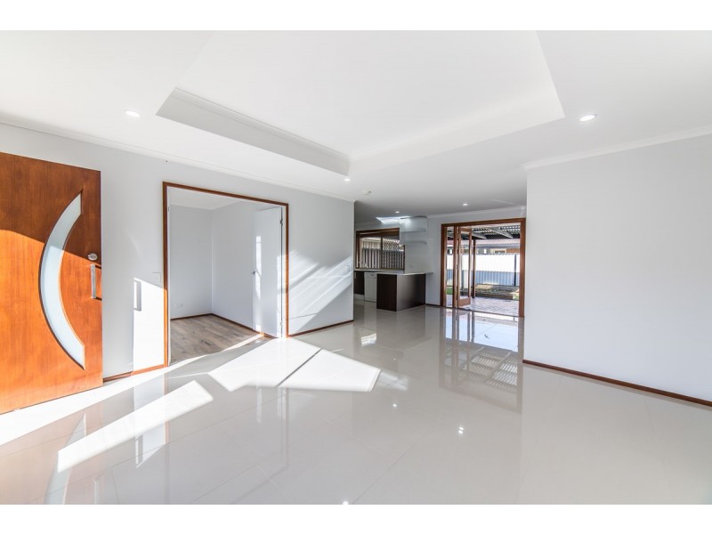 2/26 Galloway Drive, Ashmore QLD 4214