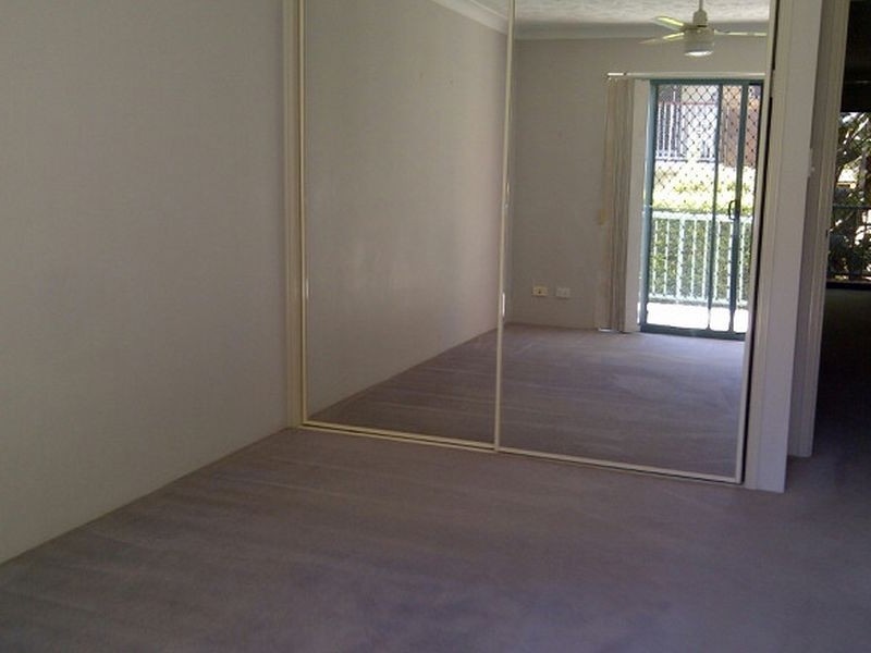 3/88 High Street, Southport QLD 4215