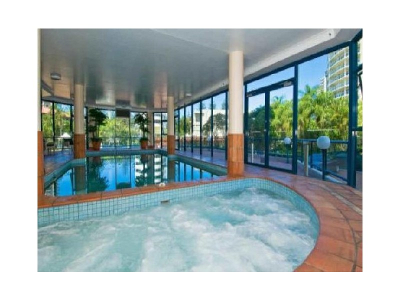 42/22 Montgomery Avenue, Main Beach QLD 4217