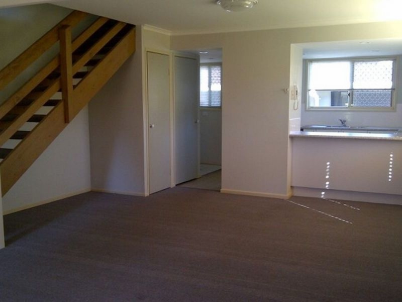 2/24 Martin Street, Nerang QLD 4211