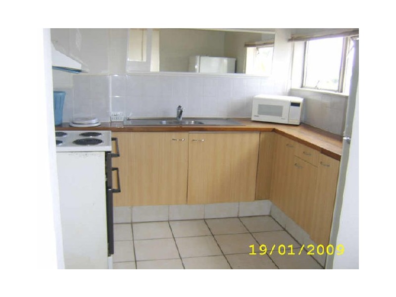 206/83 Brighton Street, Southport QLD 4215