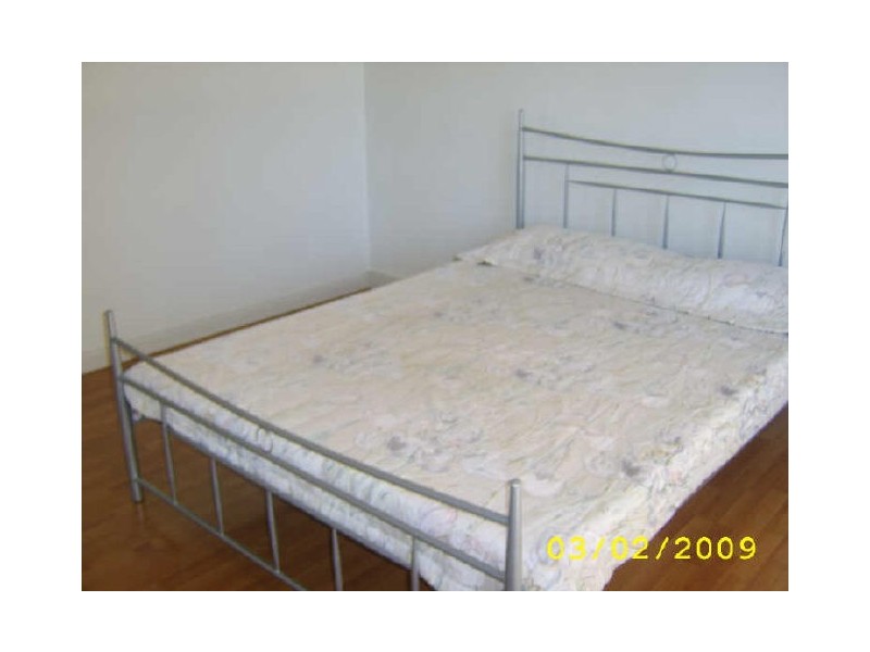 206/83 Brighton Street, Southport QLD 4215