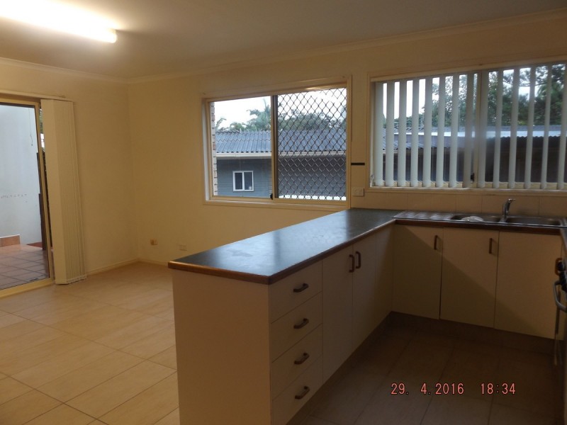 2/22 William Street, Southport QLD 4215