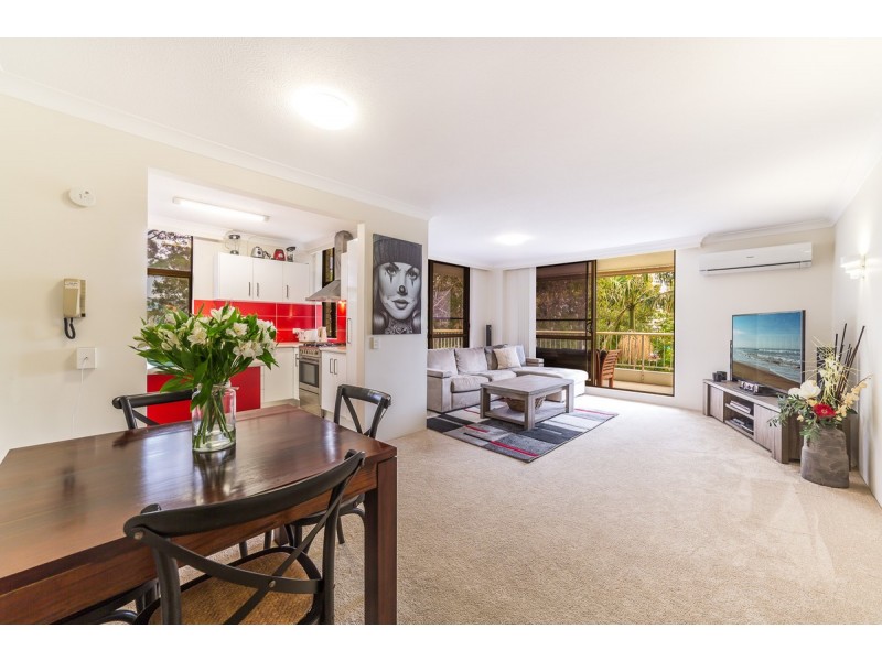 201/65 Bauer Street, Southport QLD 4215