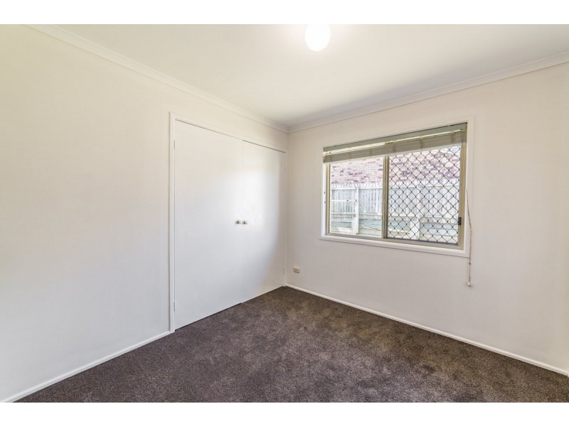 4 Taylor Street, Eagleby QLD 4207