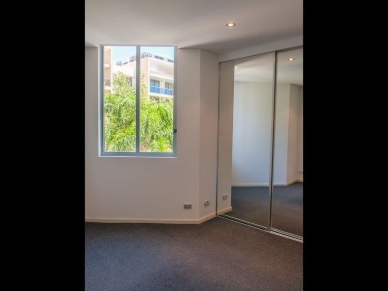 318/1-3 Aqua Street, Southport QLD 4215