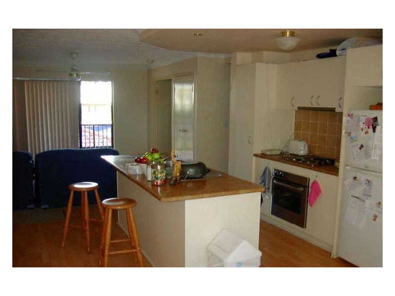 6/13 Illawong Street, Chevron Island QLD 4217