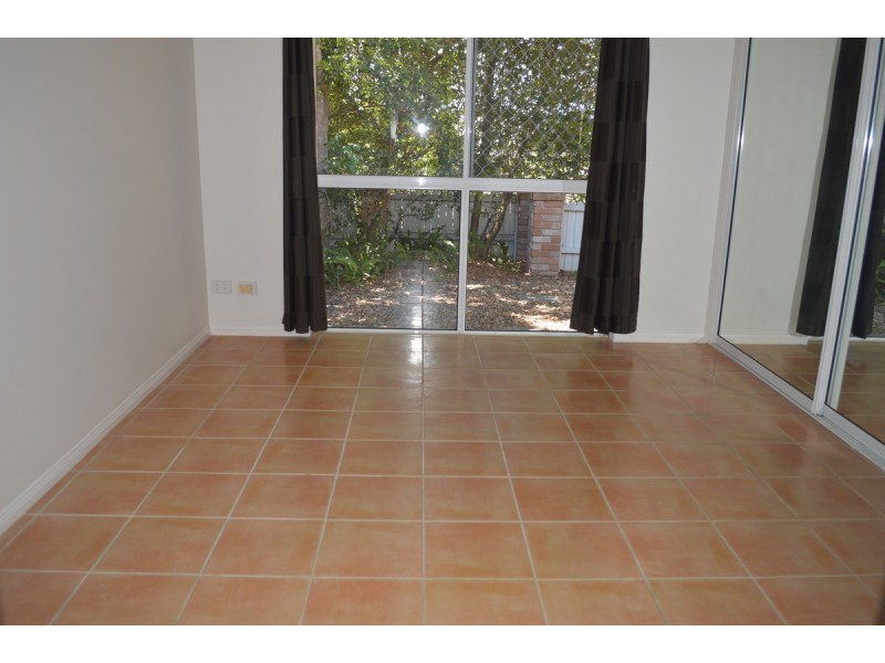 4/192 Queen Street, Southport QLD 4215