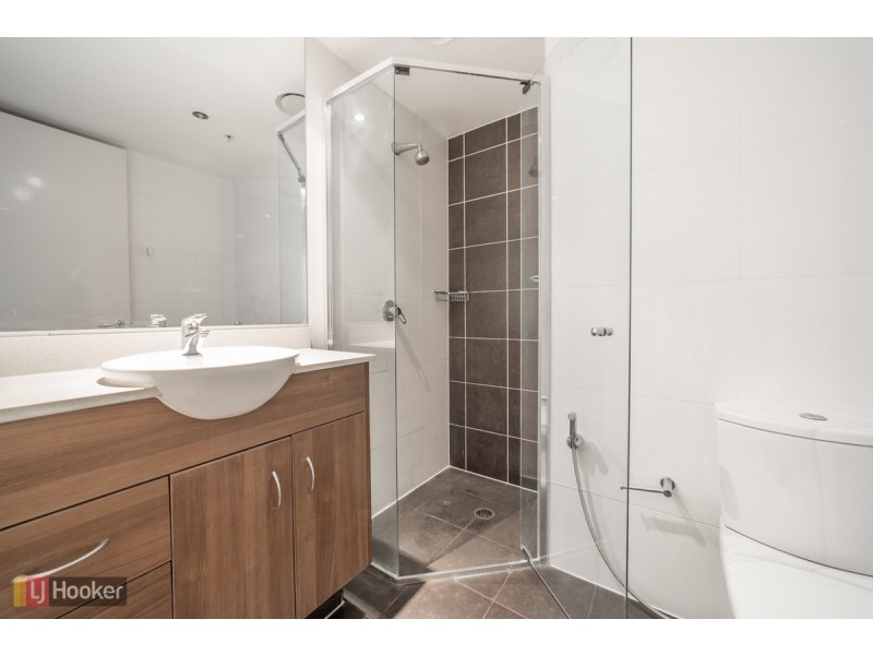 509/1 Como Crescent, Southport QLD 4215